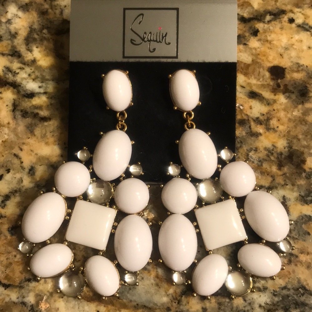 White and clear gem dangling post earrings